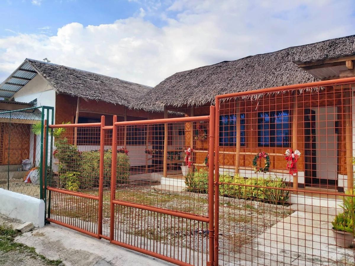 3 Sisters Guest House Moalboal Extérieur photo