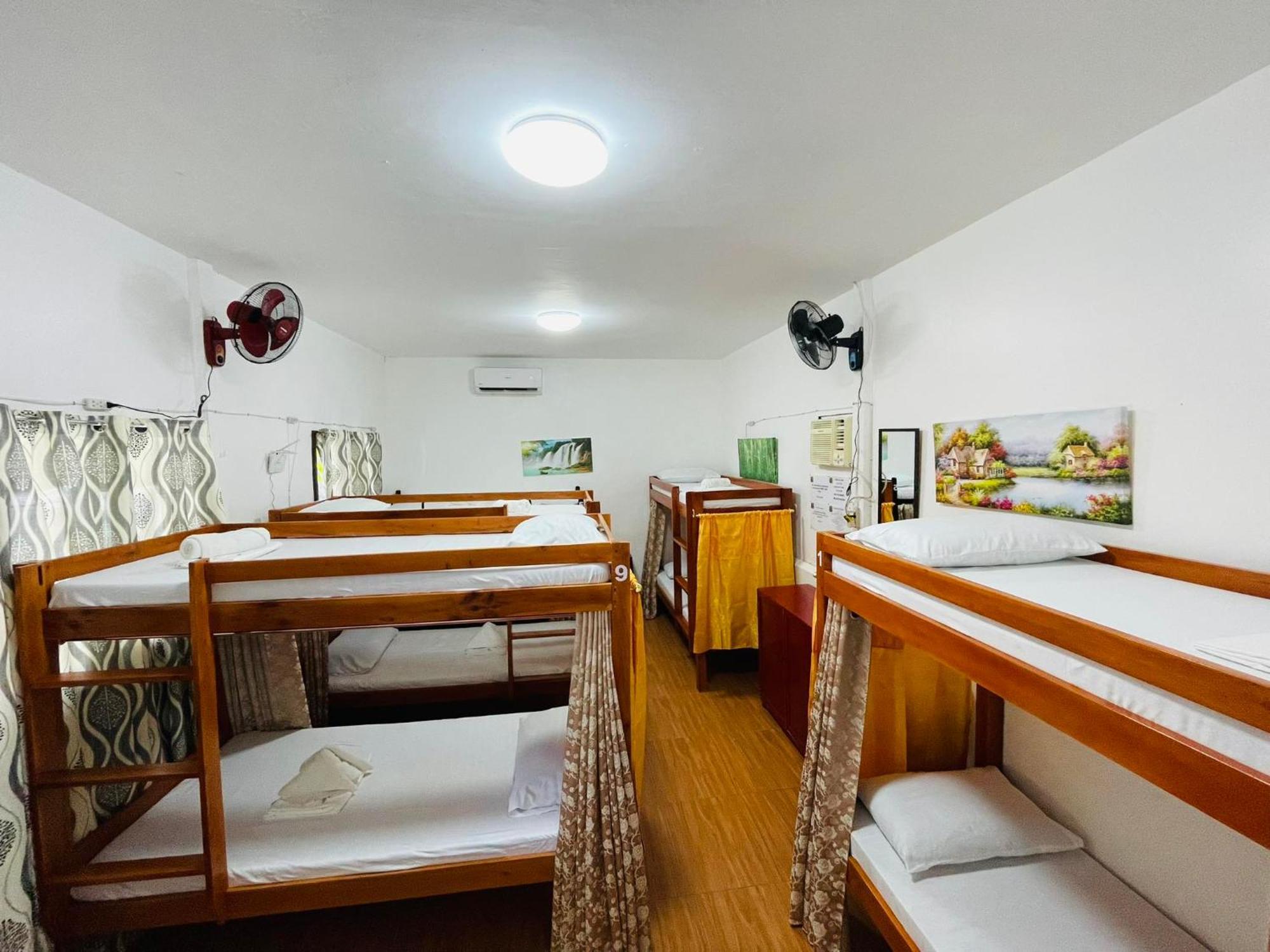 3 Sisters Guest House Moalboal Extérieur photo